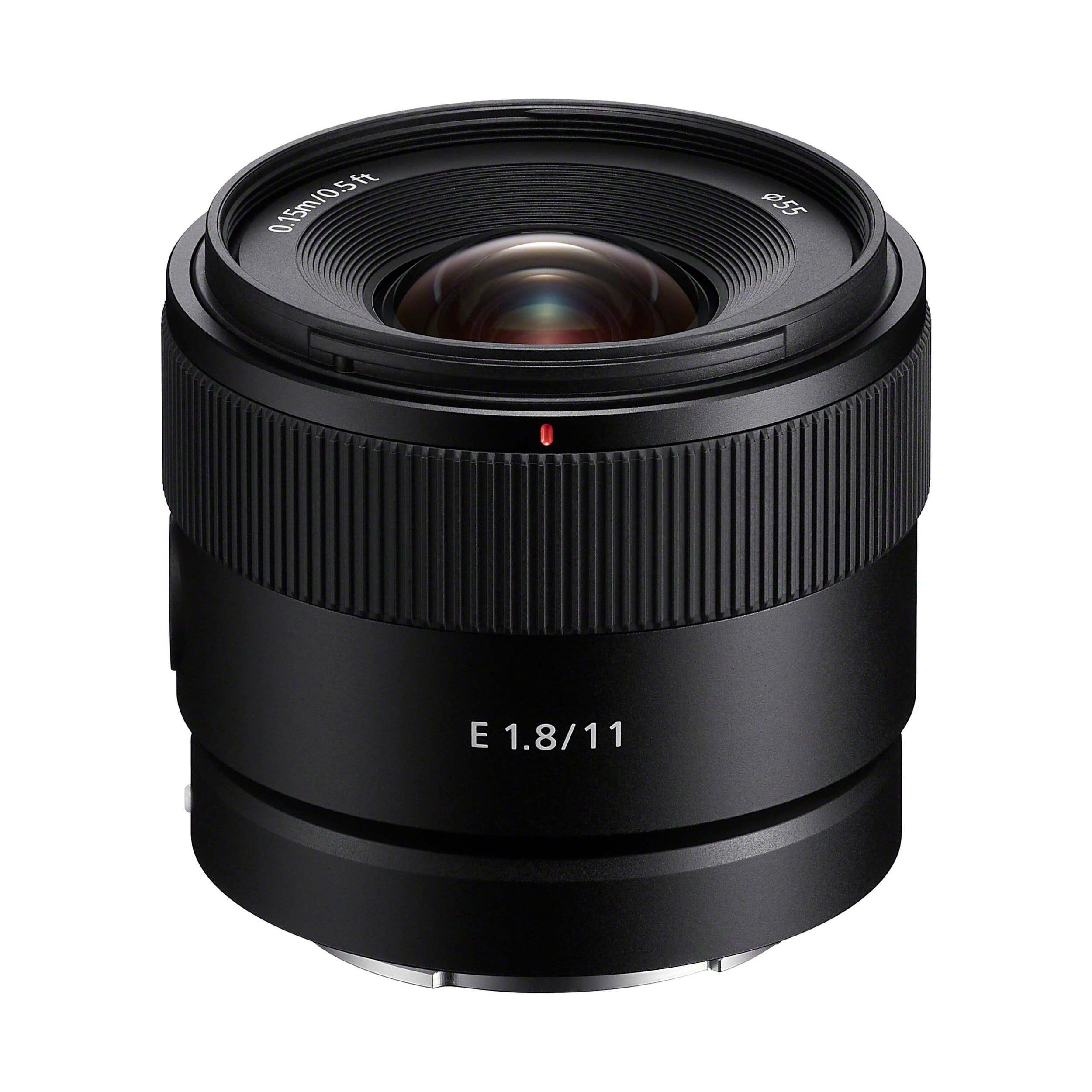 E 11mm F1.8